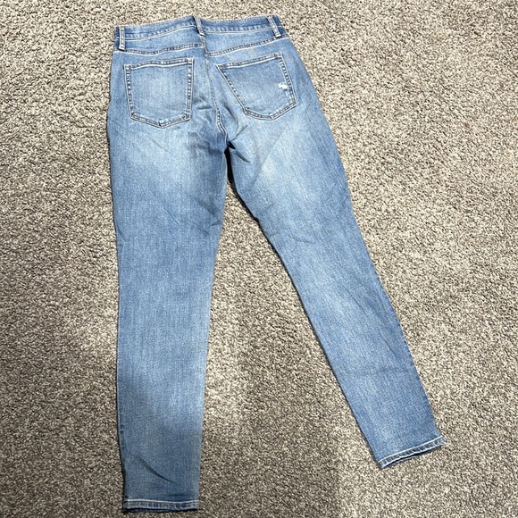 The Gap womens jeans. 10/30 Regular - Picture 5 of 5